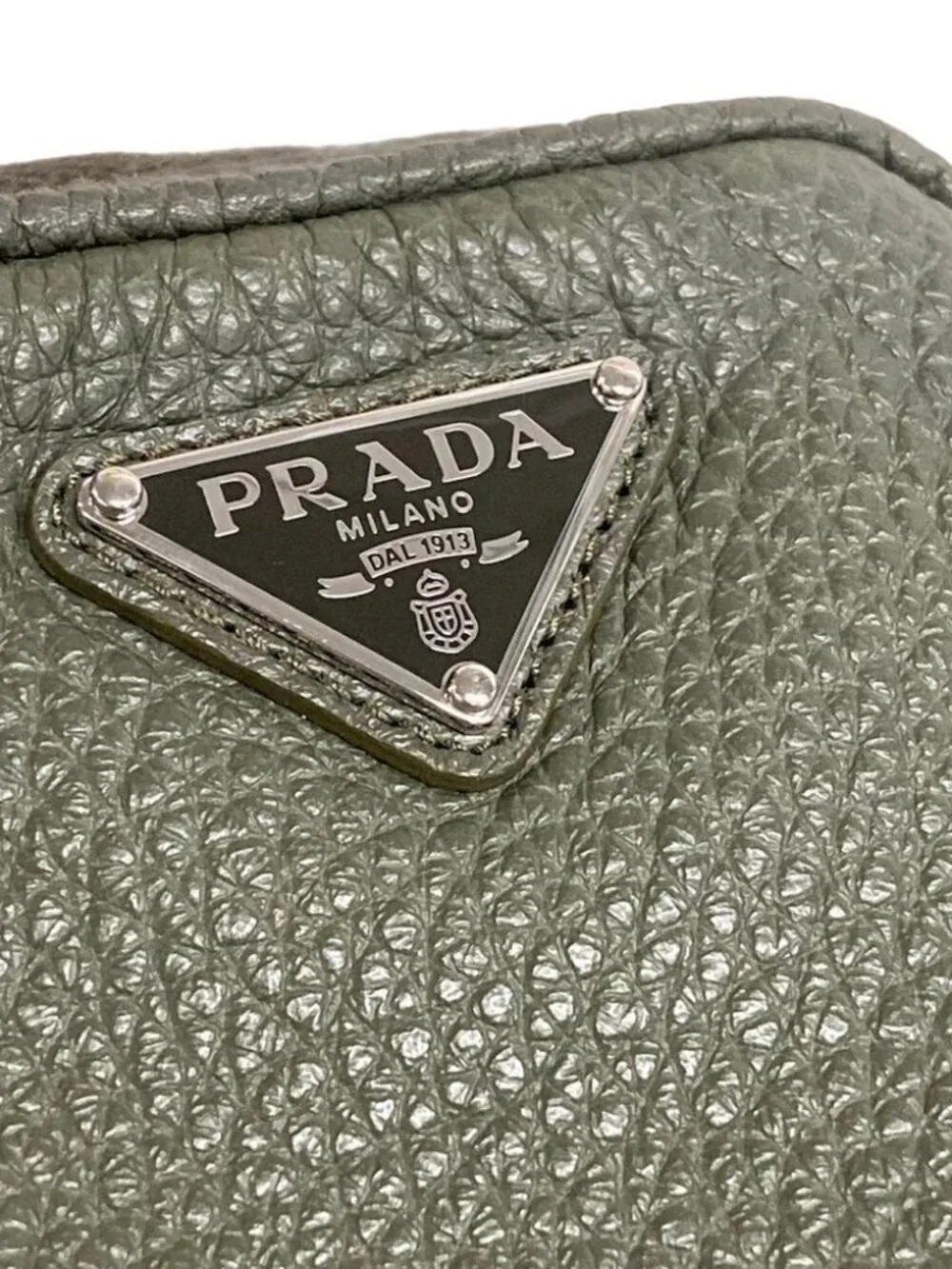 Prada accessories	box note	
